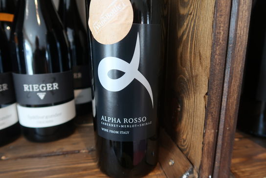 3 fl. Alpha Rosso Cabernet = Merlot = Shiraz