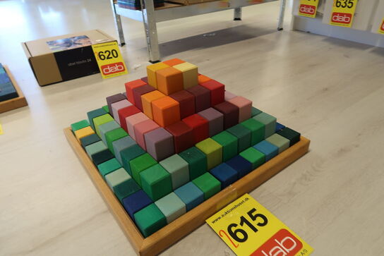 Stor Stepped Pyramide - Grimms