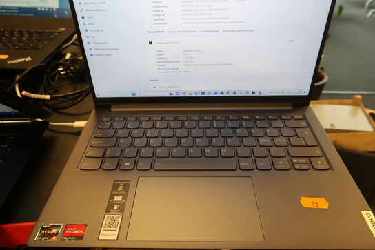 Bærbar computer LENOVO Yoga Slim 7 Pro