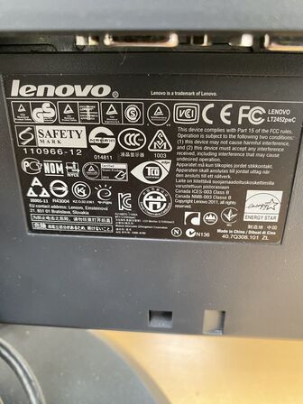 3 stk. lenovo monitor 24 tommer