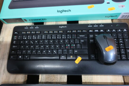 2 stk. tastatur og 2 stk. mus LOGITECH med dongle