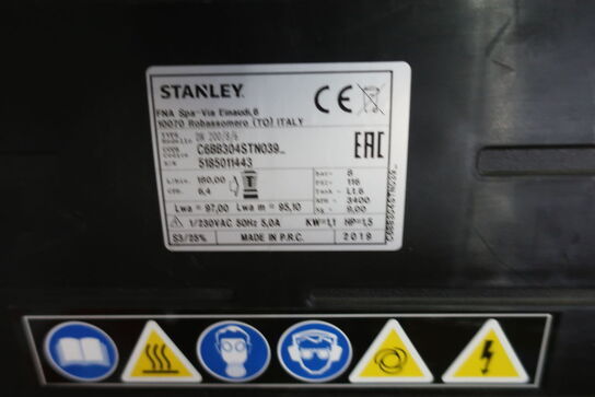 Kompressor STANLEY DN 200/8/6