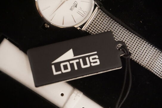 Ur LOTUS