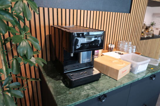 Espressomaskine MIELE CM6160