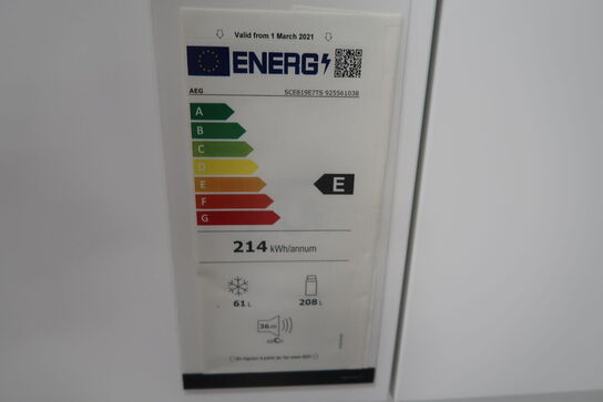 Integreret køle/fryseskab AEG SCE819E7TS