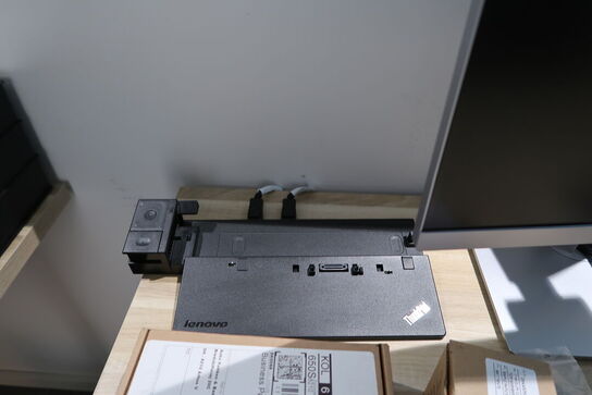 2 stk. computerskærme HP E234i med dockingstation