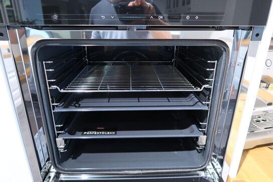 Ovn MIELE H7260BP