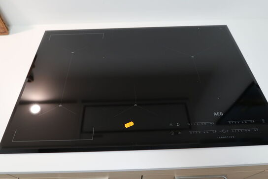 Induktionskogeplade AEG 62 D4A 01 AA