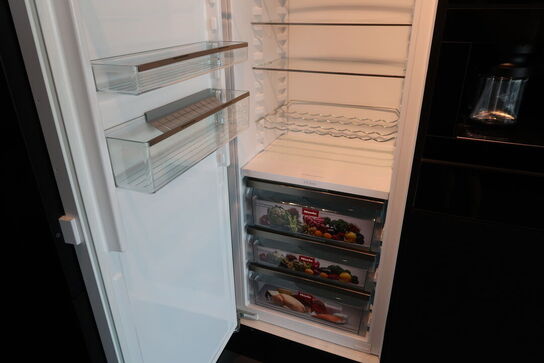 Integreret køleskab MIELE K 7743 E