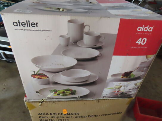 Diverse porcelæns service