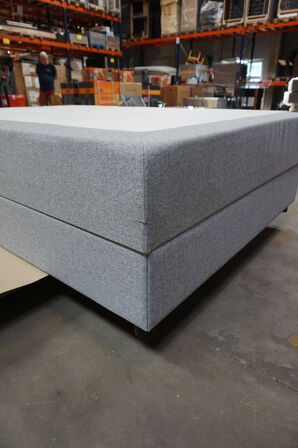 Nordisk Fjer B110 seng med opbevaring 140x200 cm  