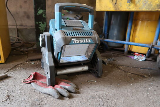 Arbejdslampe MAKTIA DML811