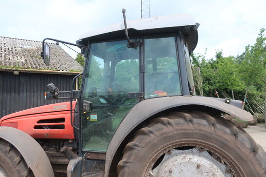Traktor SAME Explorer 95