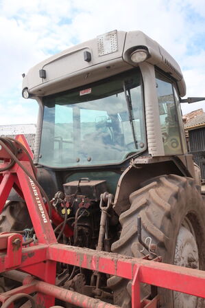 Traktor LAMBORGHINI R4. 105 23S