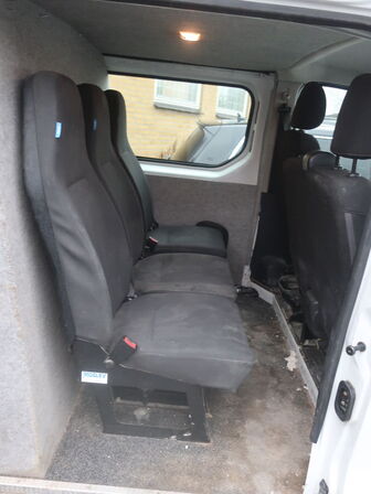 Varebil RENAULT Trafic 1.6 DCI 125