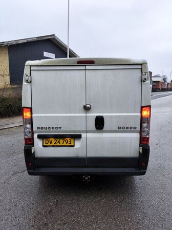 Varebil PEUGEOT Boxer 2,2 HDi L1H1