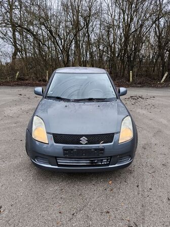 Personbil SUZUKI SWIFT 1,3 4WD