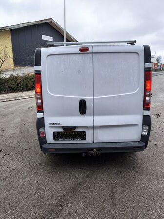 Varebil OPEL VIVARO 2.0CDTi 114HK