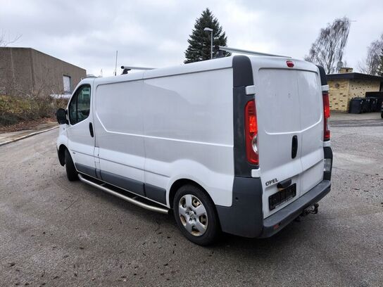 Varebil OPEL VIVARO 2.0CDTi 114HK