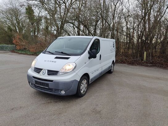 Varebil RENAULT TRAFIC 2,0 DCI 115 hk