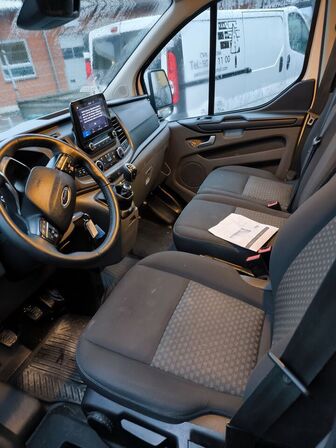 Varebil FORD Transit Custom 2.0TDCi 130 HK