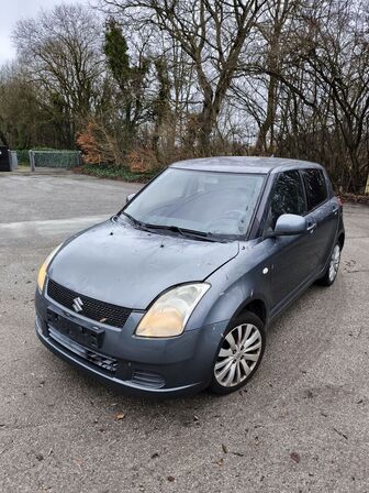 Personbil SUZUKI SWIFT 1,3 4WD