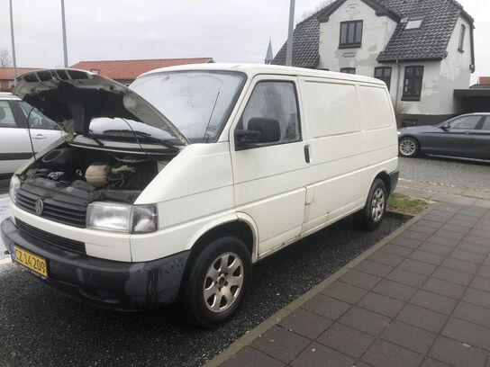 VW Transporter 2.4 D