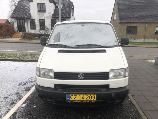 VW Transporter 2.4 D