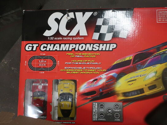 SCX Championship Slot Car bane m. ekstra tilbehør (ubrugt)