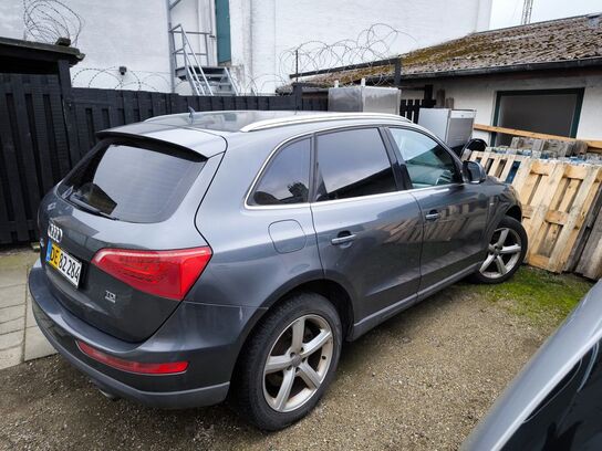 Varebil AUDI Q5 TDI (Læs beskrivelse)