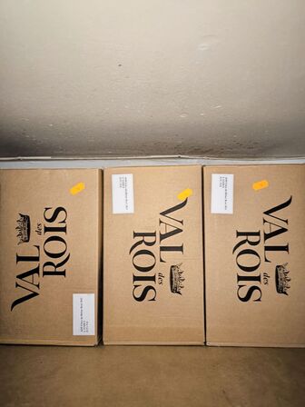 18.fl Rose VAL DES RIOS Cotes Du Rhone 2022. 4 fl. ROSE D'ANJOU 2023