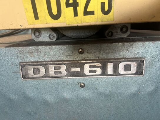 Slibemaskine AMADA DB-610