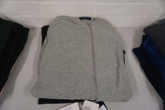 4 stk. Sweatshirts & 1 stk. Skjorte BERKELEY