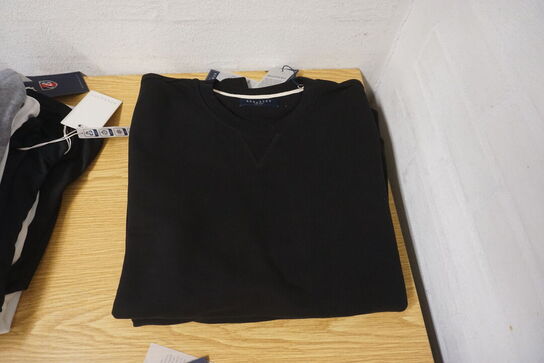 2 stk. Sweatshirts & 1 stk. t-shirt BERKELEY
