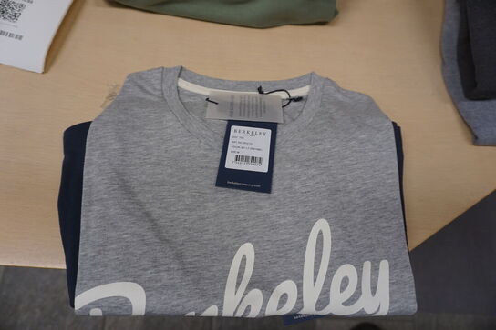 3 stk. T-shirts & 2 stk. Sweatshirts BERKELEY