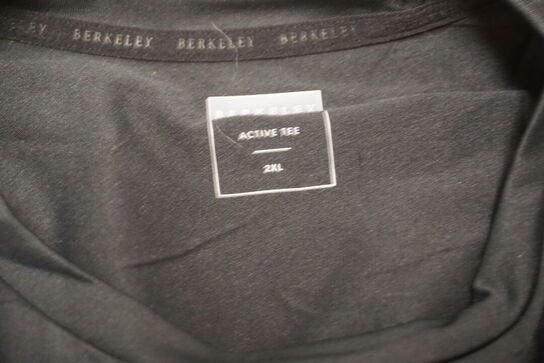 2 stk. Sweatshirts, 1 stk. t-shirt & 1 par shorts BERKELEY