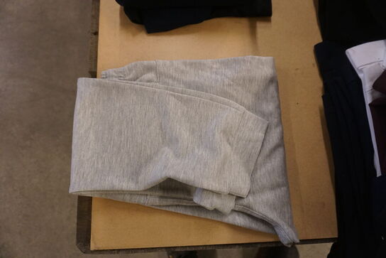 3 stk. Polo & 1 par bukser TEEJAYS