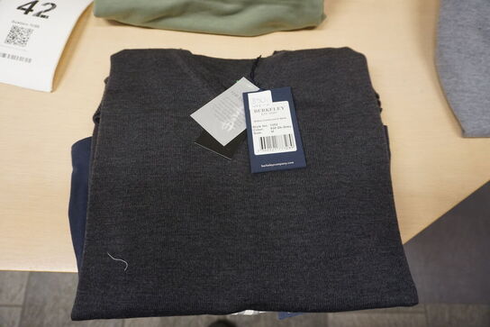 3 stk. T-shirts & 2 stk. Sweatshirts BERKELEY