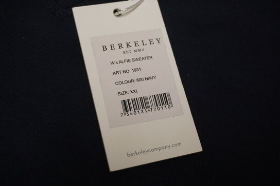 2 stk. Sweatshirts, 1 stk. t-shirt & 1 par shorts BERKELEY
