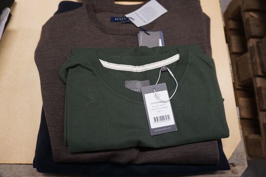 3 stk. T-shirts & 2 stk. Sweatshirts BERKELEY