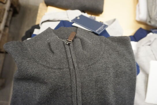 4 stk. Polo & 1 stk. Sweatshirts BERKELEY