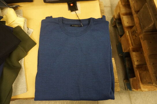 3 stk. Sweatshirts & 1 stk. Polo BERKELEY