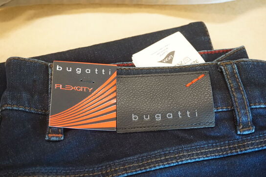 3 par bukser BUGATTI