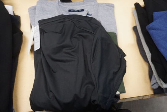 3 stk. T-shirts & 3 stk. Sweatshirts BERKELEY