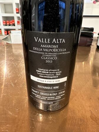 1 fl. Ugolini Valle Alta Armrone Della Valpolicella 2013 MOMSFRI