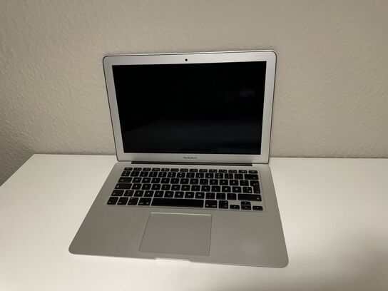 Apple MacBook Air I5-5250U 13" (Early 2015) MOMSFRI