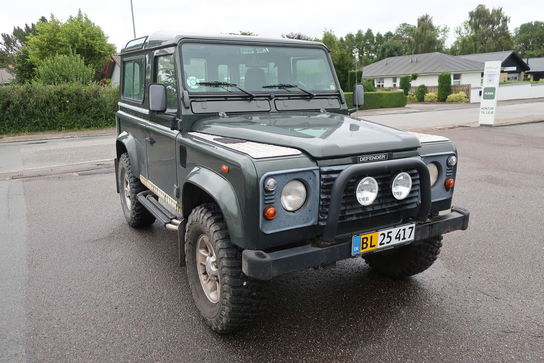 Varebil LAND ROVER Defender 90