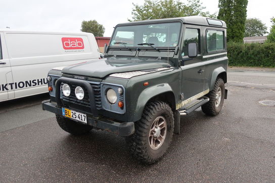 Varebil LAND ROVER Defender 90