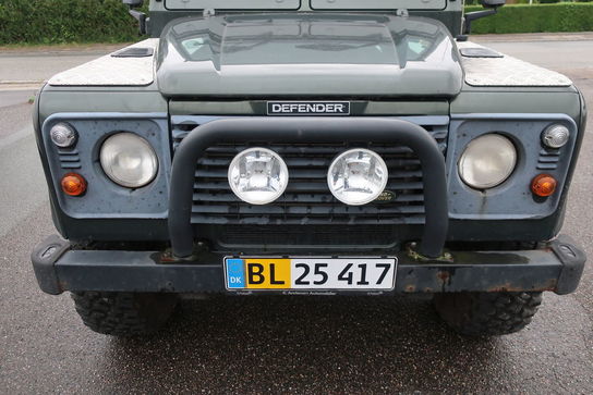 Varebil LAND ROVER Defender 90