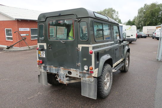 Varebil LAND ROVER Defender 90